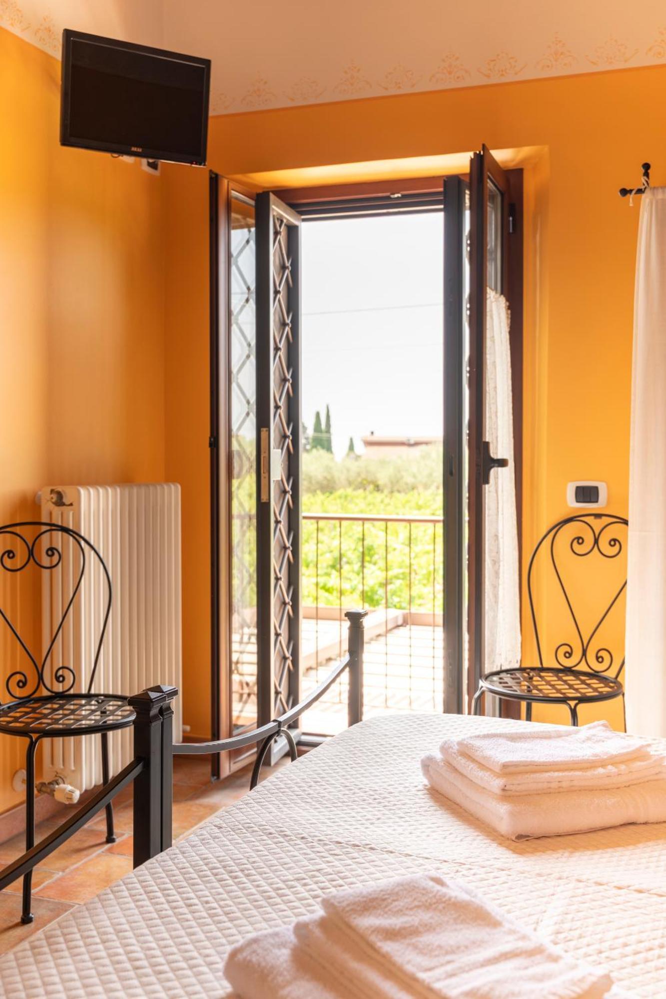 Casale Ansamagi Relax & Pool Couette-café 3*